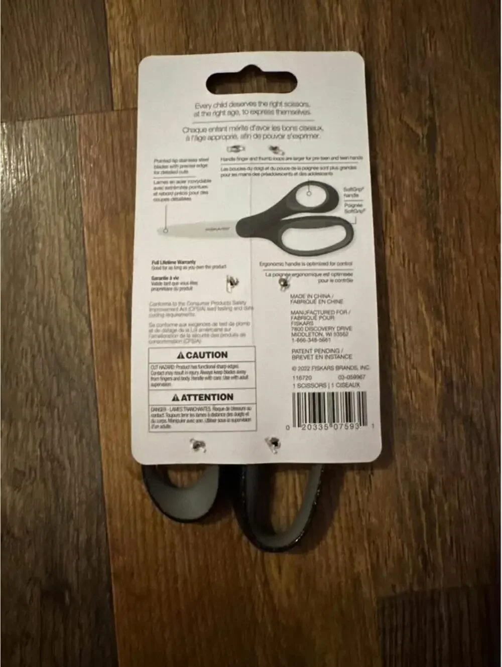 Fiskars 7 in. / 18 cm Student Scissors SoftGrip